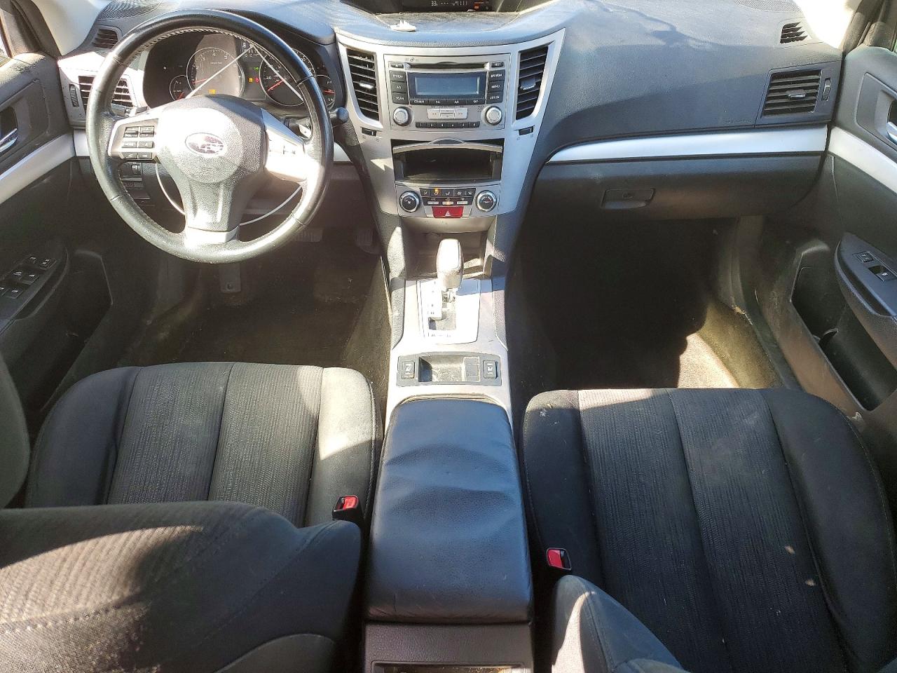 2013 SUBARU LEGACY 2.5I PREMIUM photo 8