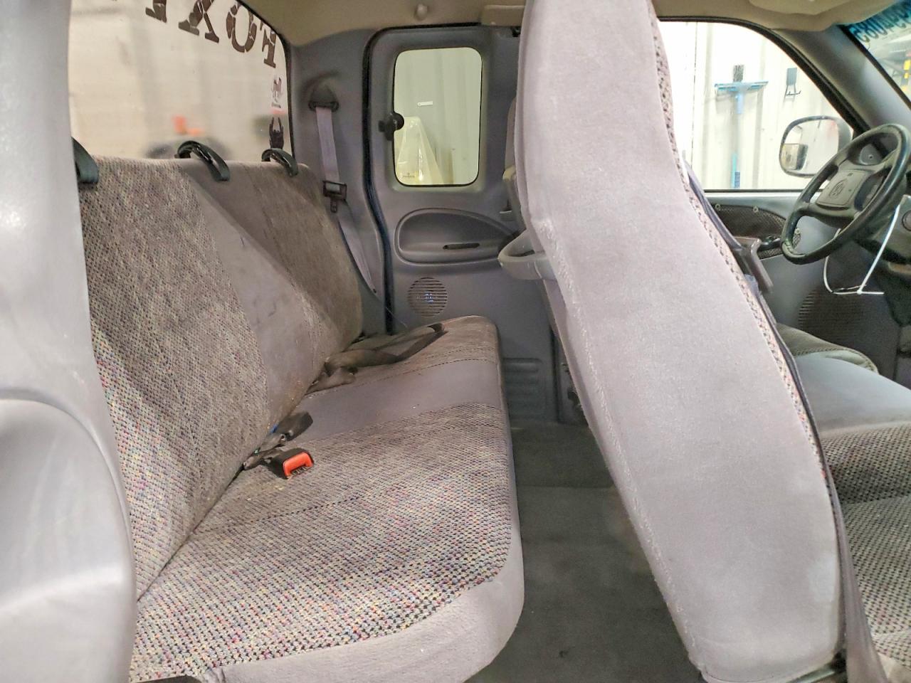 2001 DODGE RAM 1500 photo 10