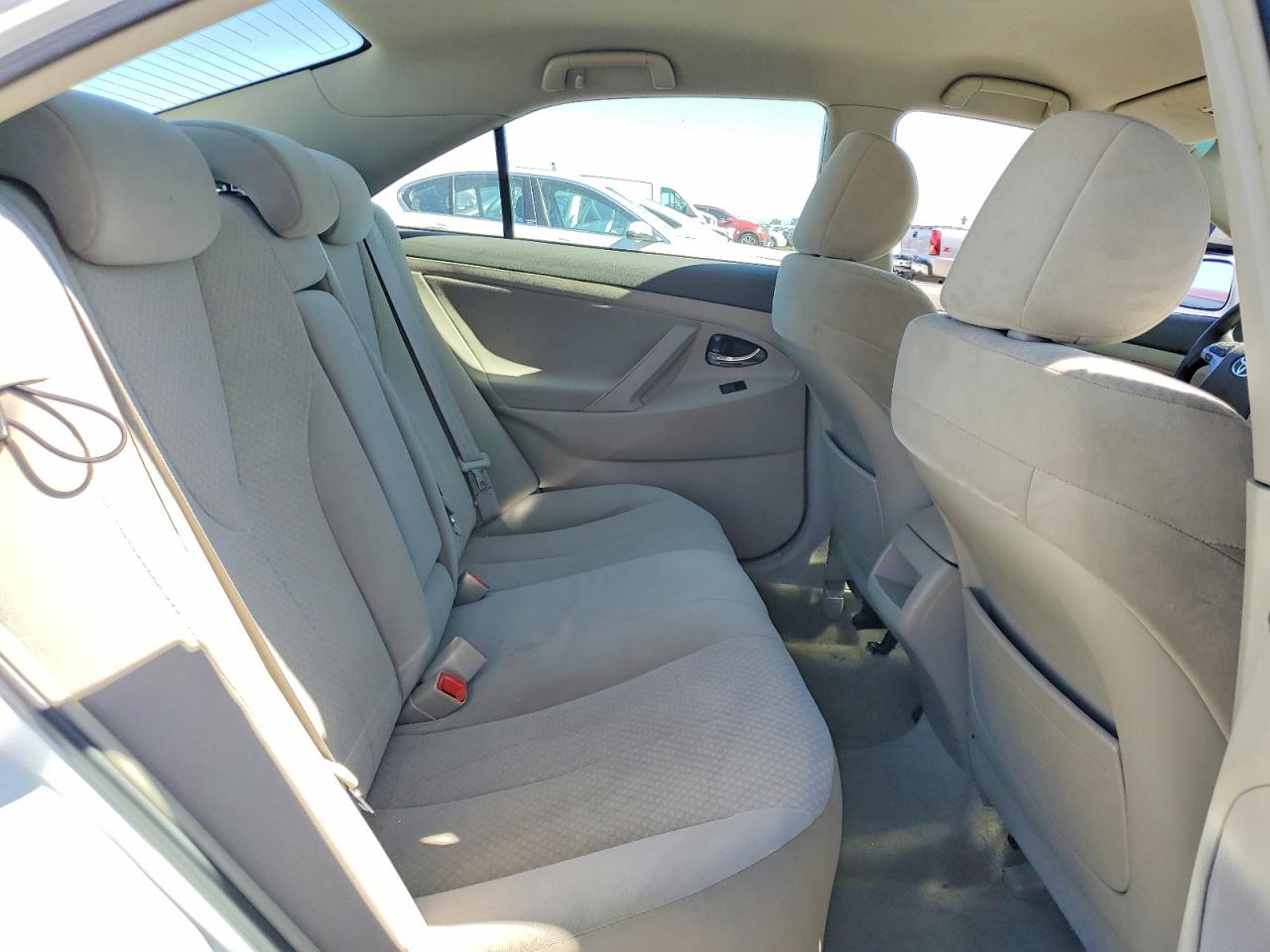 2007 TOYOTA CAMRY LE photo 10