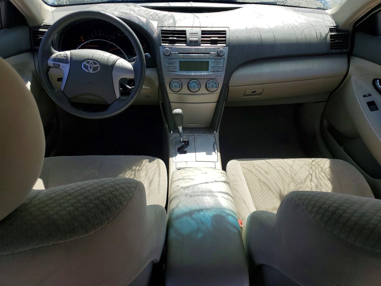 2007 TOYOTA CAMRY LE photo 8