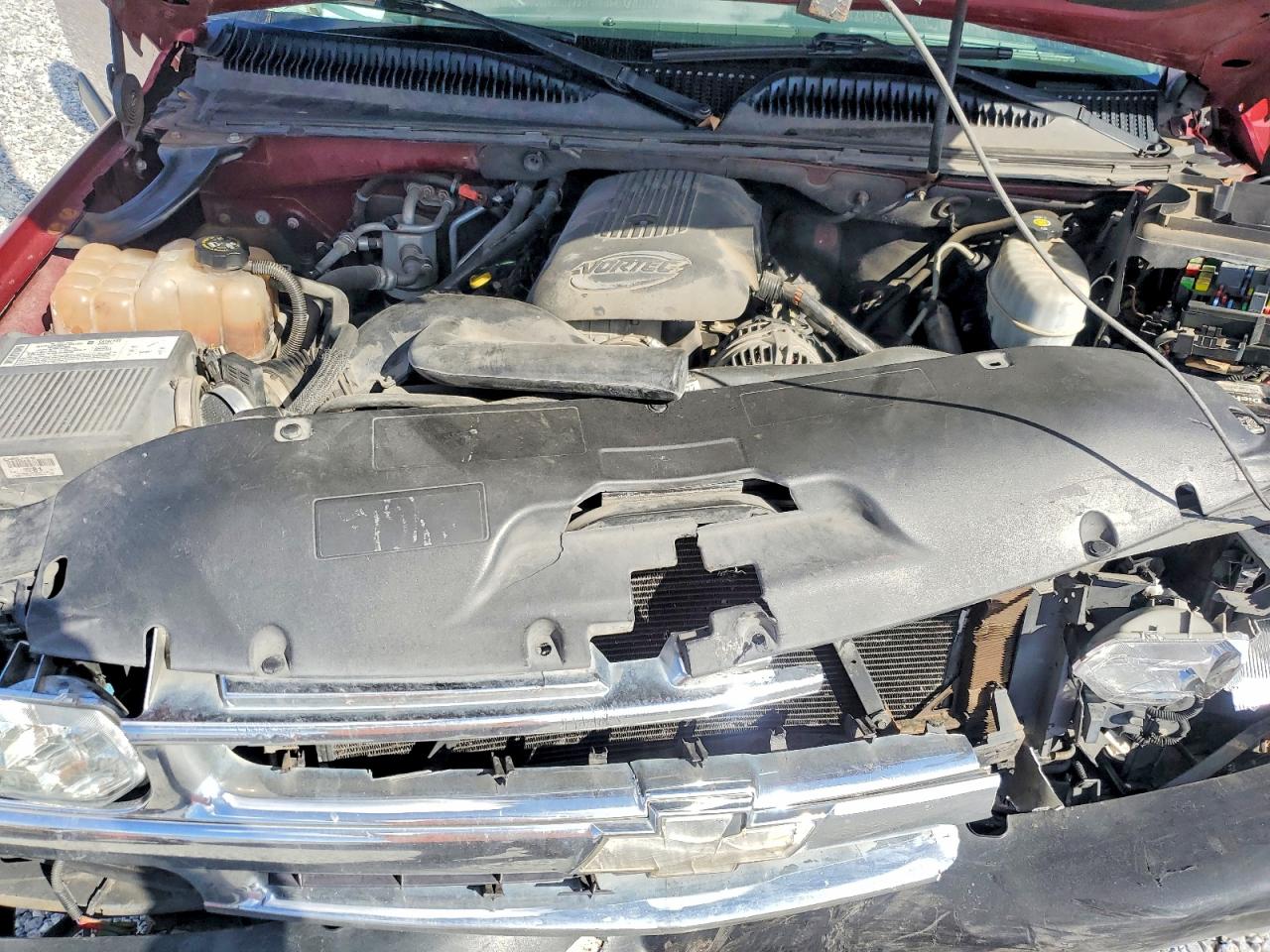 2005 CHEVROLET SUBURBAN C1500 photo 34