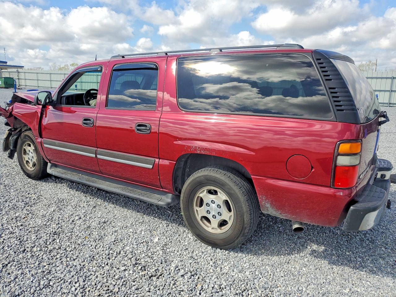 2005 CHEVROLET SUBURBAN C1500 photo 4