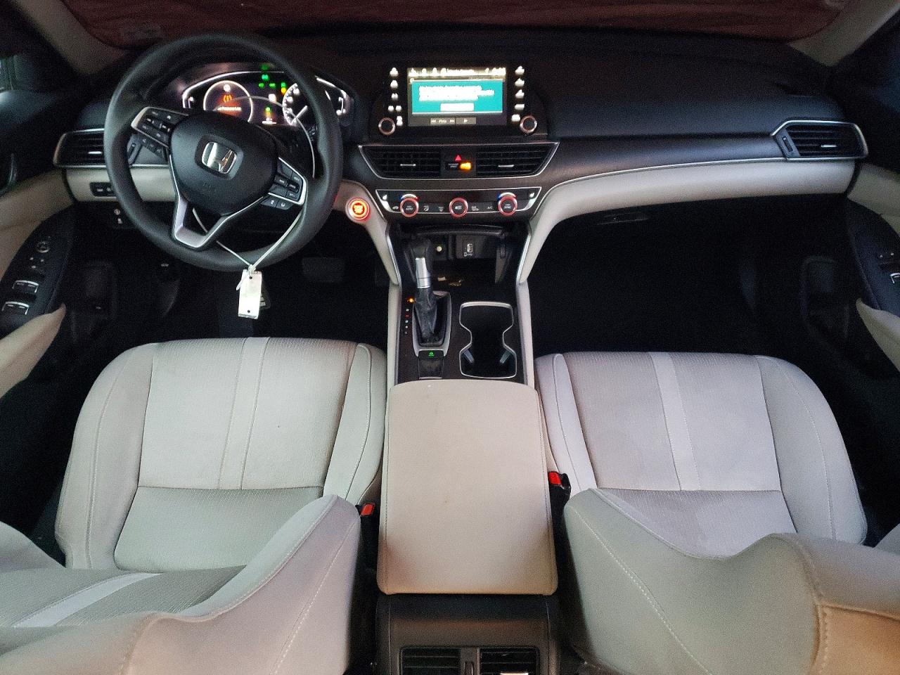 2018 HONDA ACCORD EX photo 8