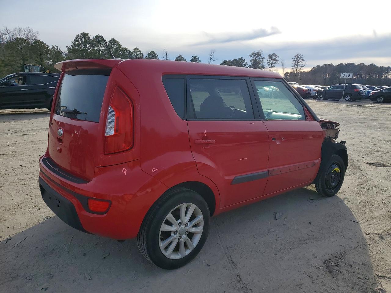 2013 KIA SOUL + photo 3
