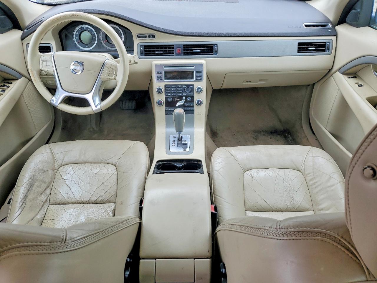 2010 VOLVO XC70 3.2 photo 15