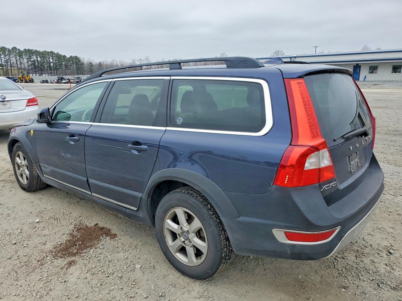 2010 VOLVO XC70 3.2 photo 3