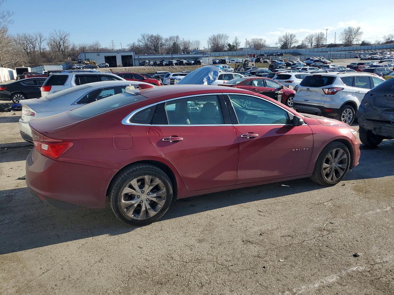 2018 CHEVROLET MALIBU PREMIER photo 3
