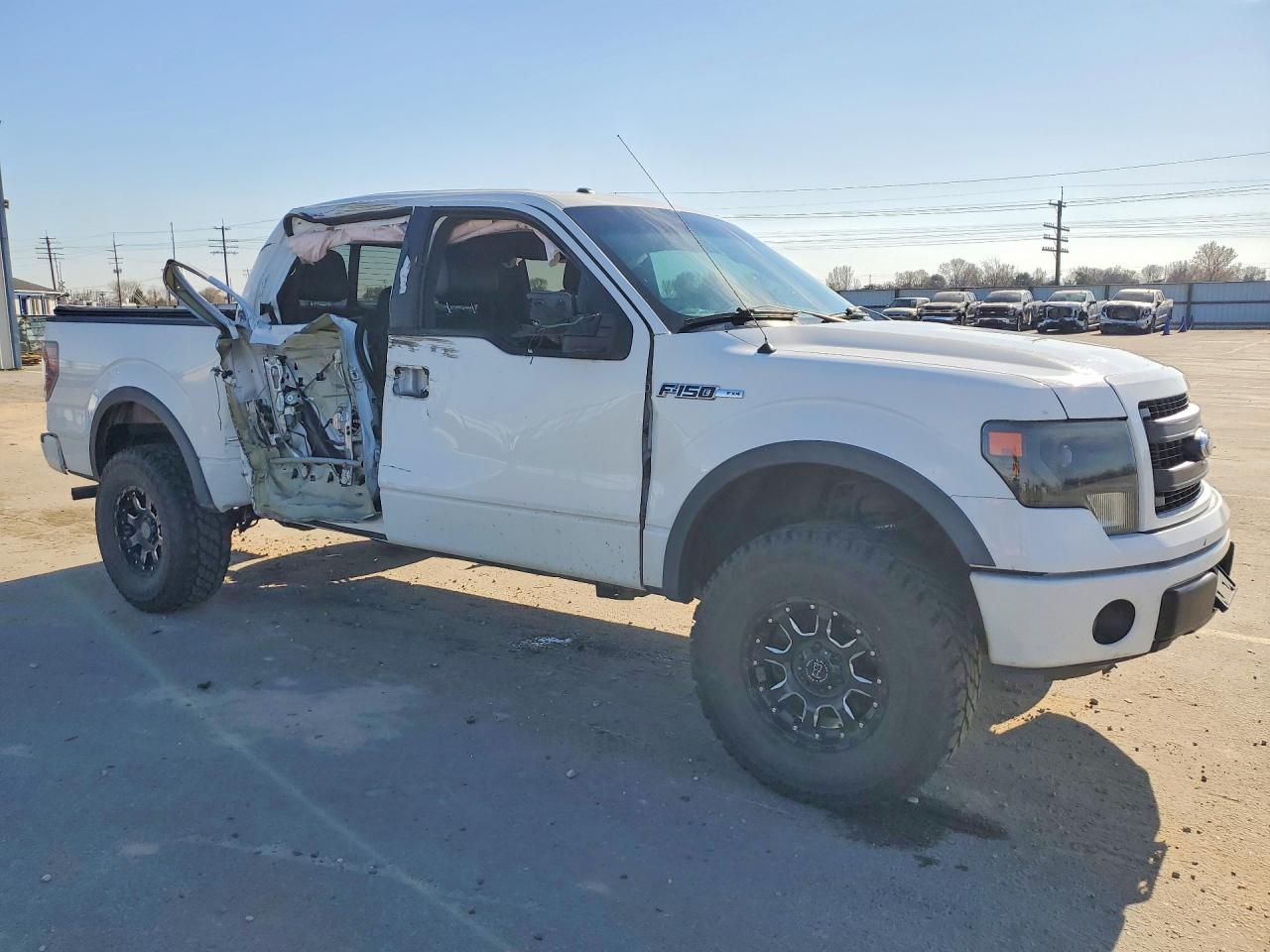 2013 FORD F150 SUPERCREW photo 4