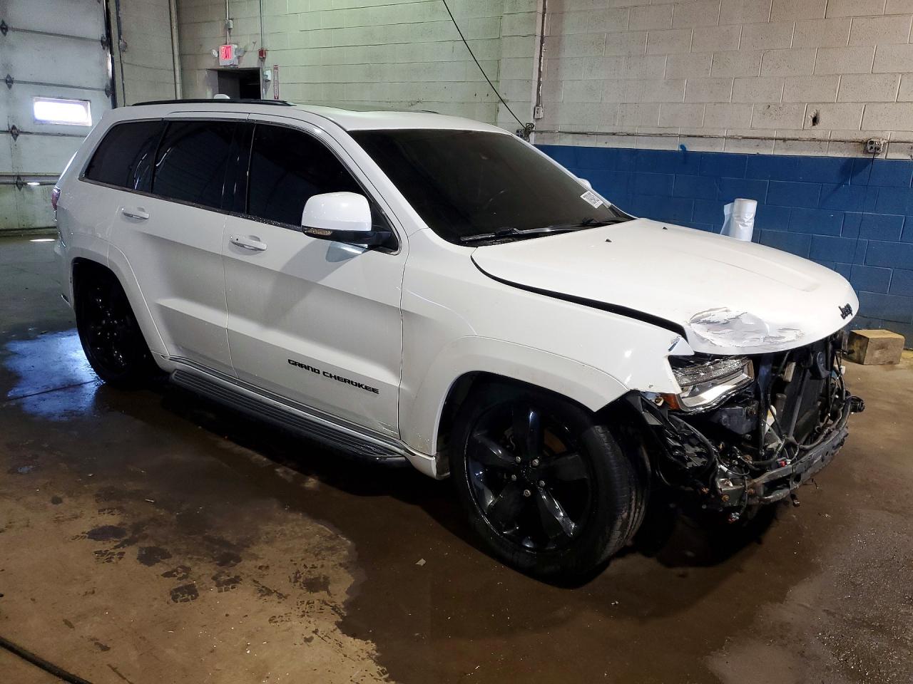 2015 JEEP GRAND CHEROKEE OVERLAND photo 10
