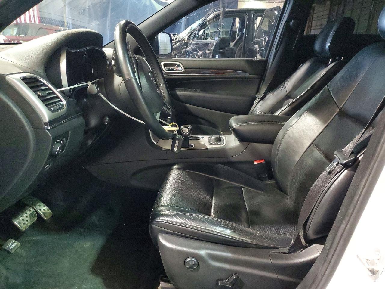 2015 JEEP GRAND CHEROKEE OVERLAND photo 19