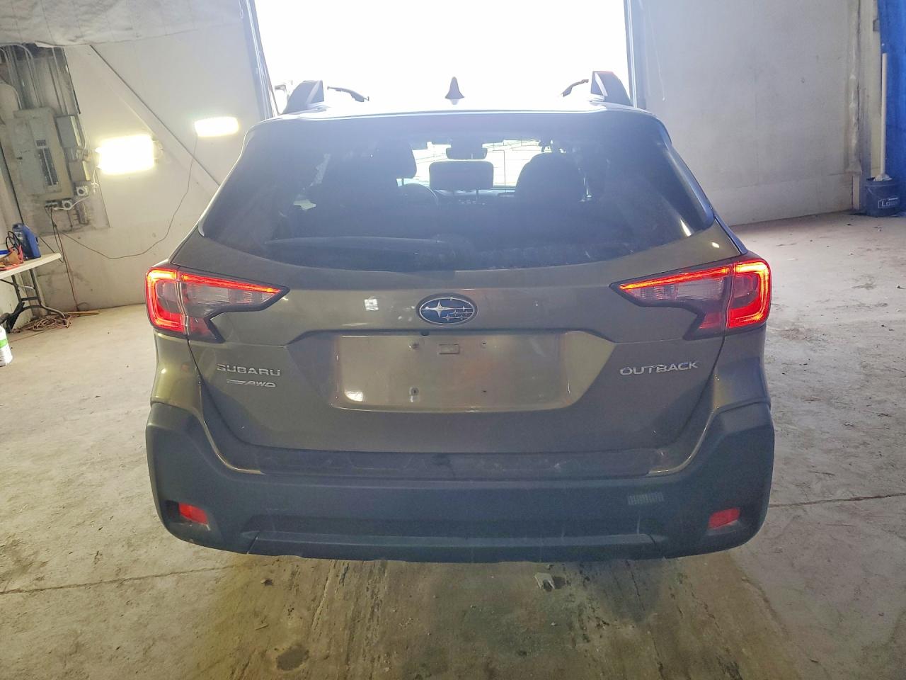 2025 SUBARU OUTBACK PREMIUM photo 11