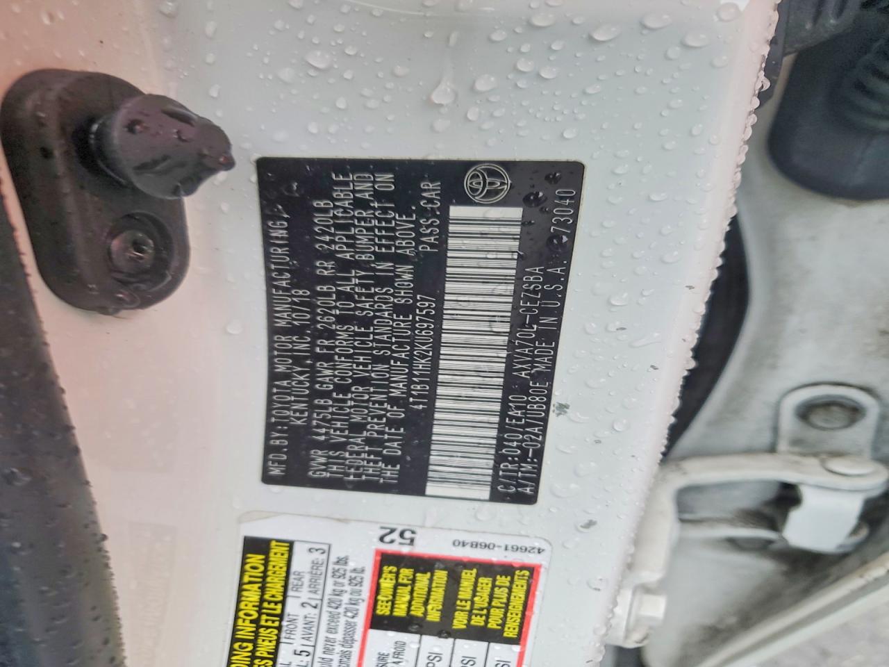 2019 TOYOTA CAMRY SE photo 23