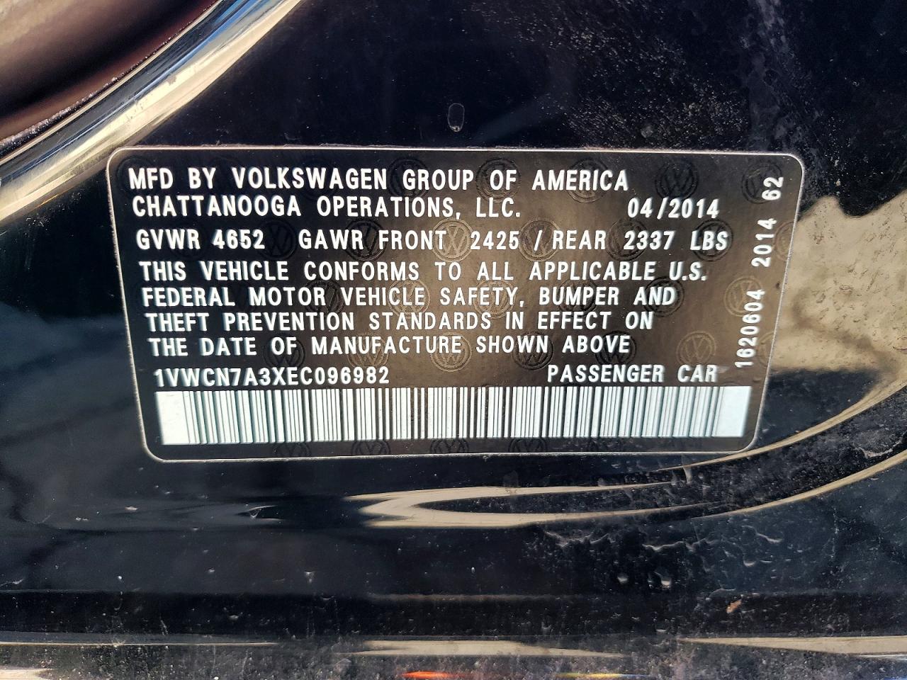 2014 VOLKSWAGEN PASSAT SEL photo 23