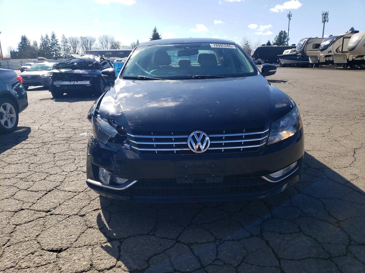 2014 VOLKSWAGEN PASSAT SEL photo 9