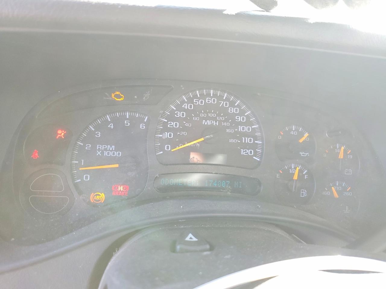 2005 CHEVROLET SILVERADO K1500 photo 9