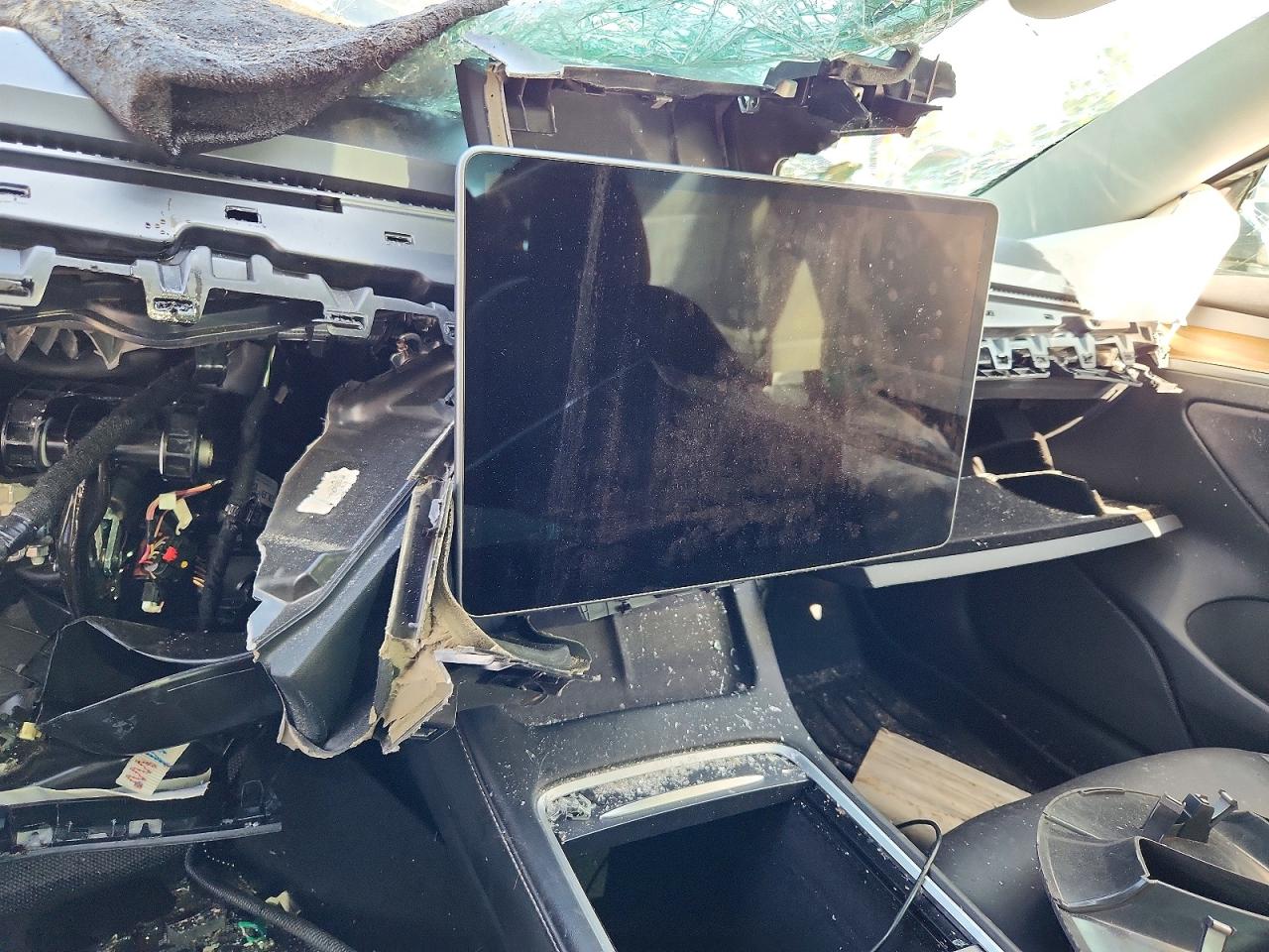 2022 TESLA MODEL 3 photo 25