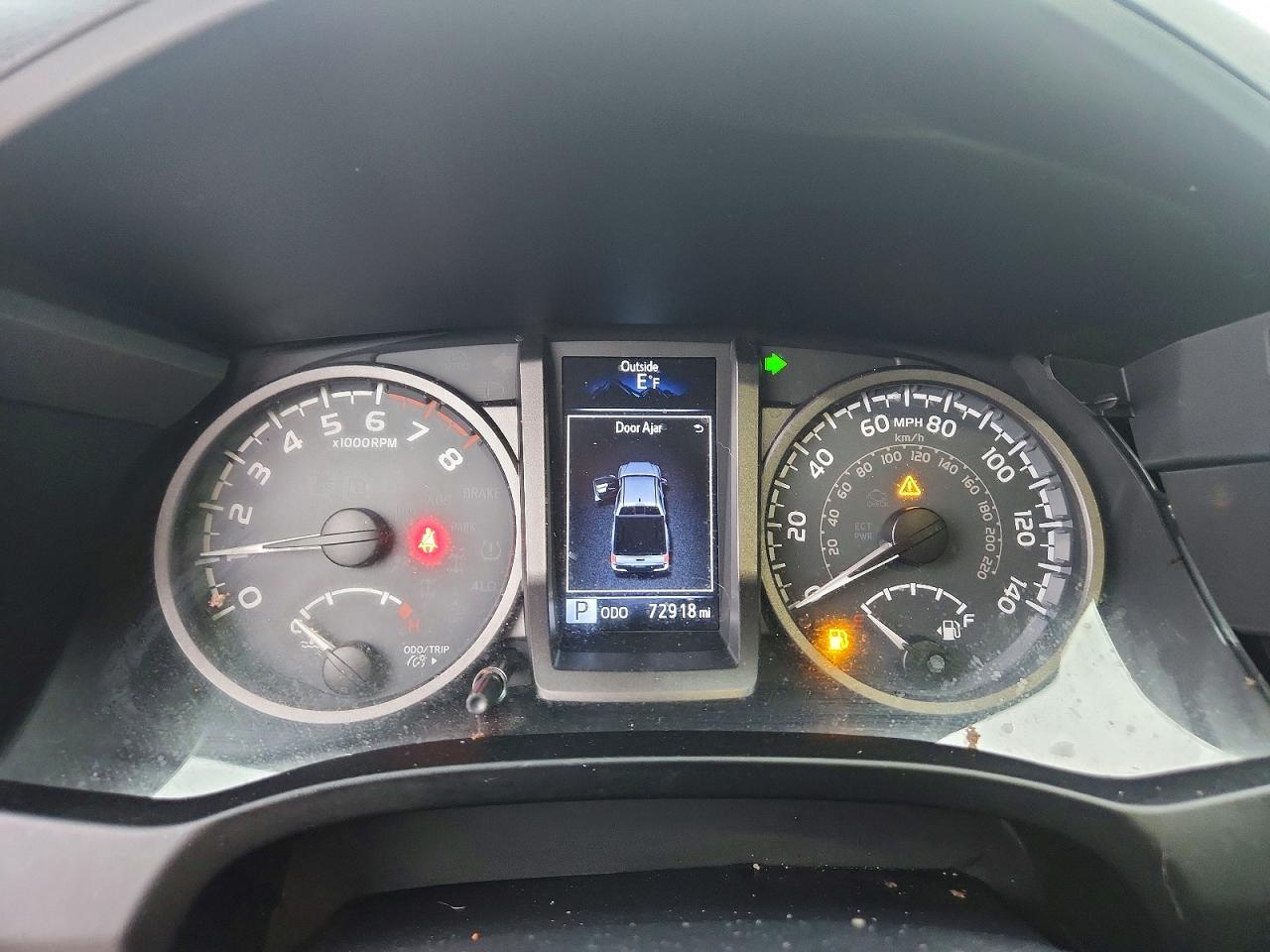 2019 TOYOTA TACOMA TRD OFF-ROAD photo 9