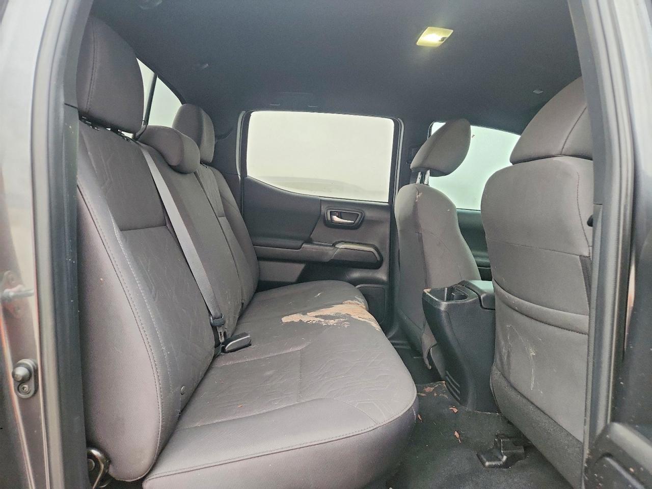 2019 TOYOTA TACOMA TRD OFF-ROAD photo 10