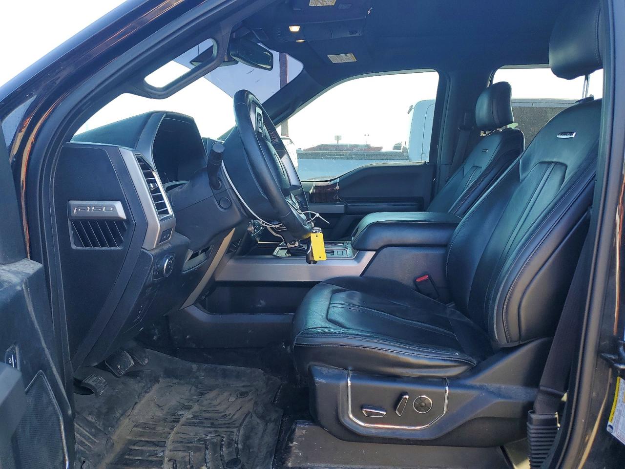 2015 FORD F150 SUPERCREW photo 19