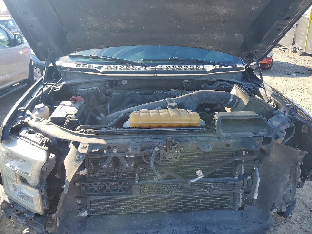 2015 FORD F150 SUPERCREW photo 31