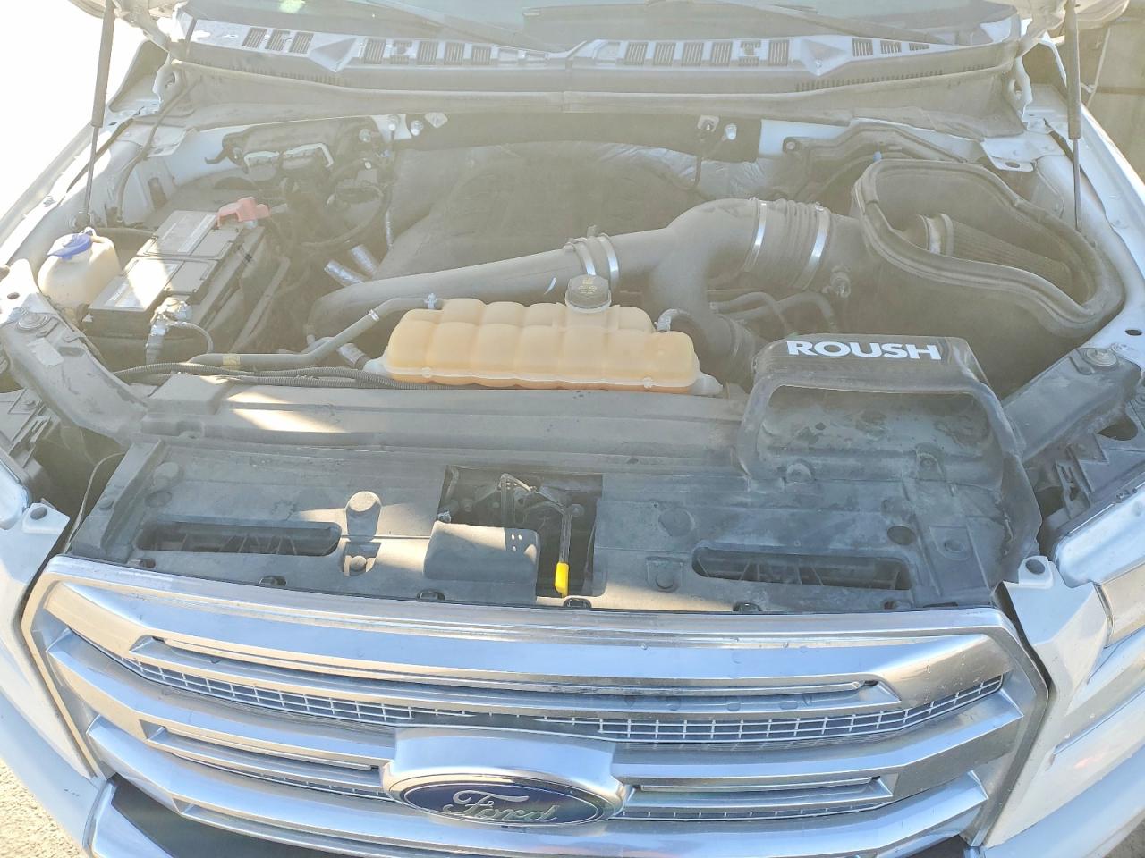 2015 FORD F150 SUPERCREW photo 31