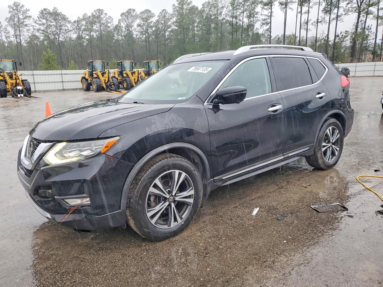 2017 NISSAN ROGUE