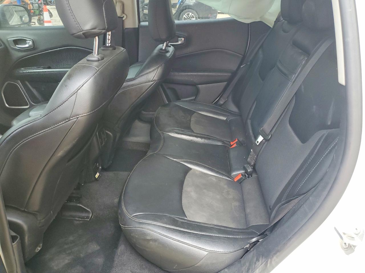 2019 JEEP COMPASS LATITUDE photo 11
