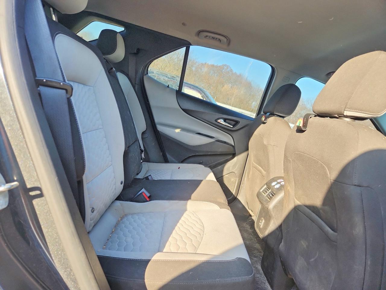 2021 CHEVROLET EQUINOX LT photo 31