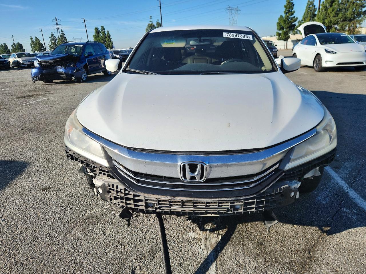 2016 HONDA ACCORD LX photo 13