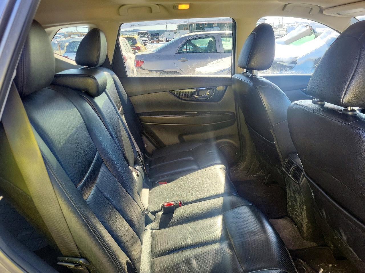 2019 NISSAN ROGUE S photo 21
