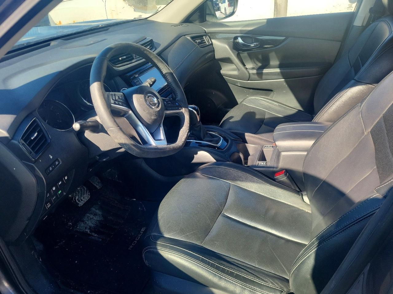 2019 NISSAN ROGUE S photo 13