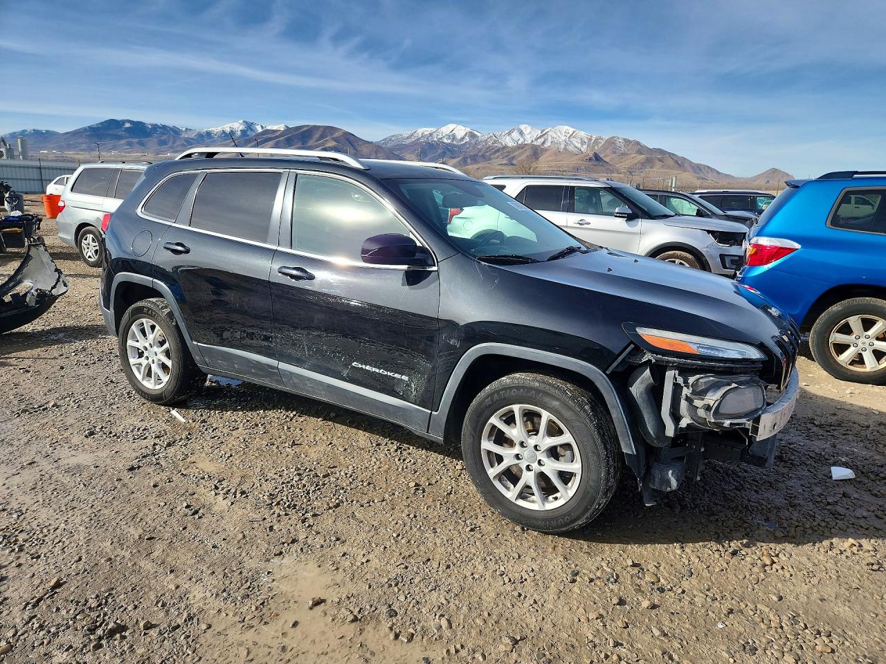2014 JEEP CHEROKEE LATITUDE photo 4