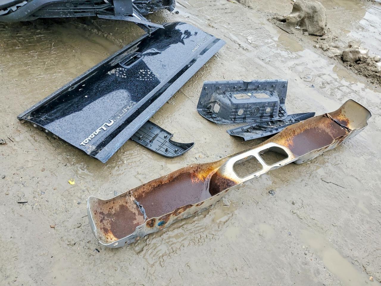 2005 TOYOTA TUNDRA SR5 photo 23
