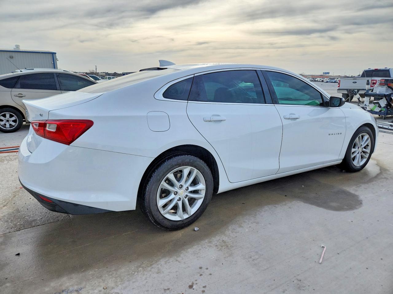 2018 CHEVROLET MALIBU LT photo 7