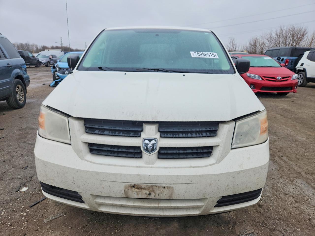 2010 DODGE GRAND CARAVAN SE photo 5
