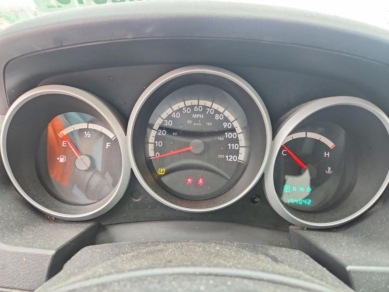 2010 DODGE GRAND CARAVAN SE photo 9