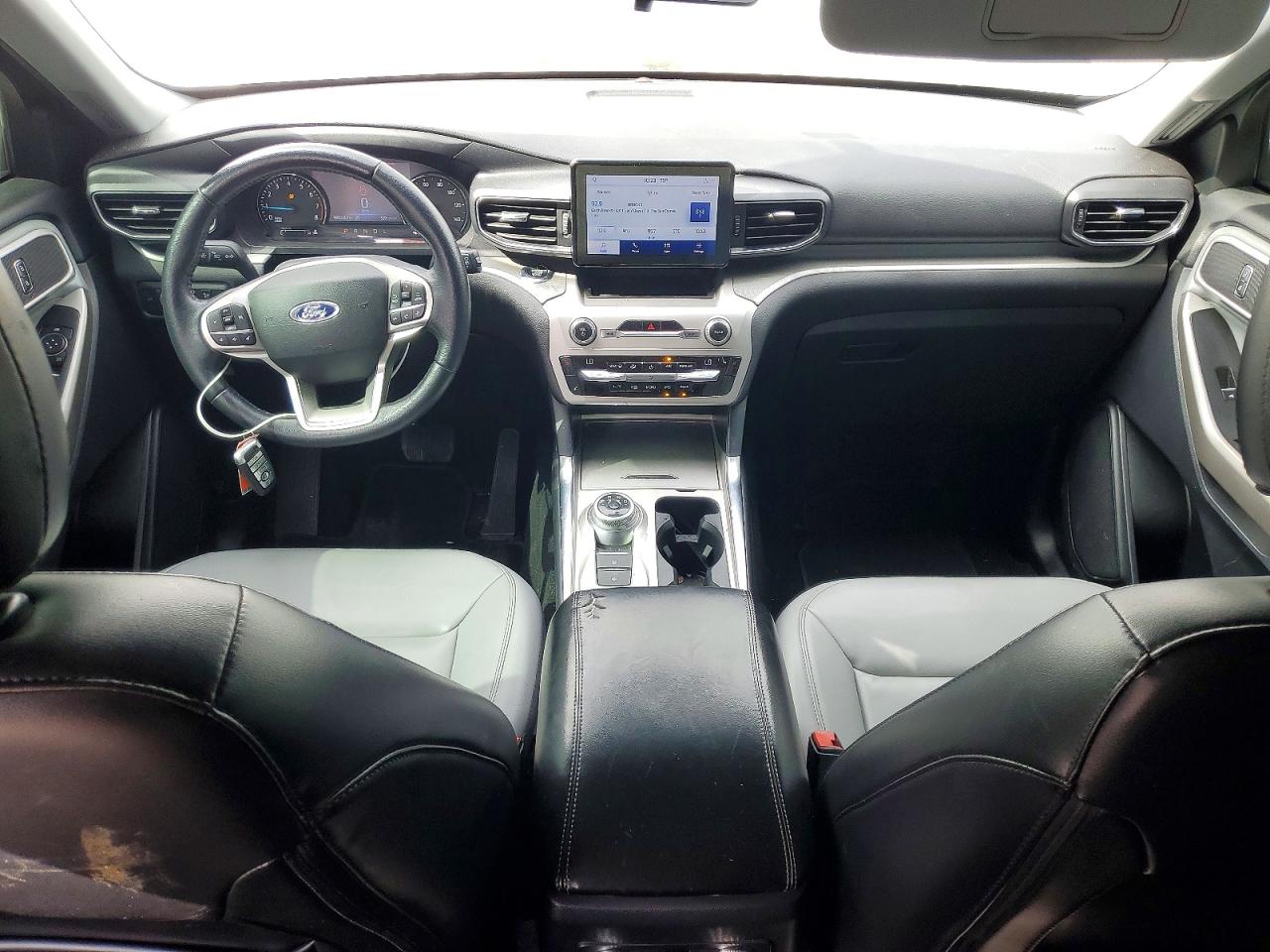 2021 FORD EXPLORER XLT photo 15