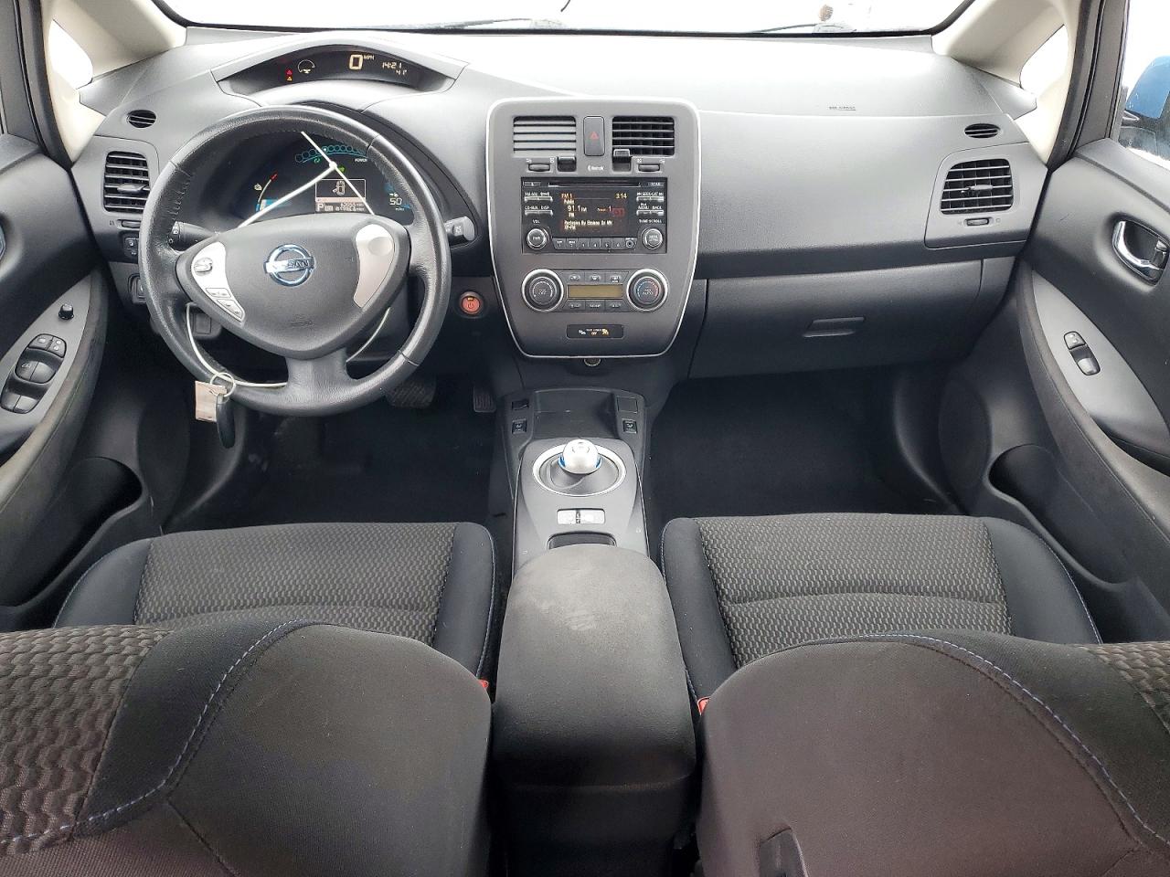 2014 NISSAN LEAF S photo 15