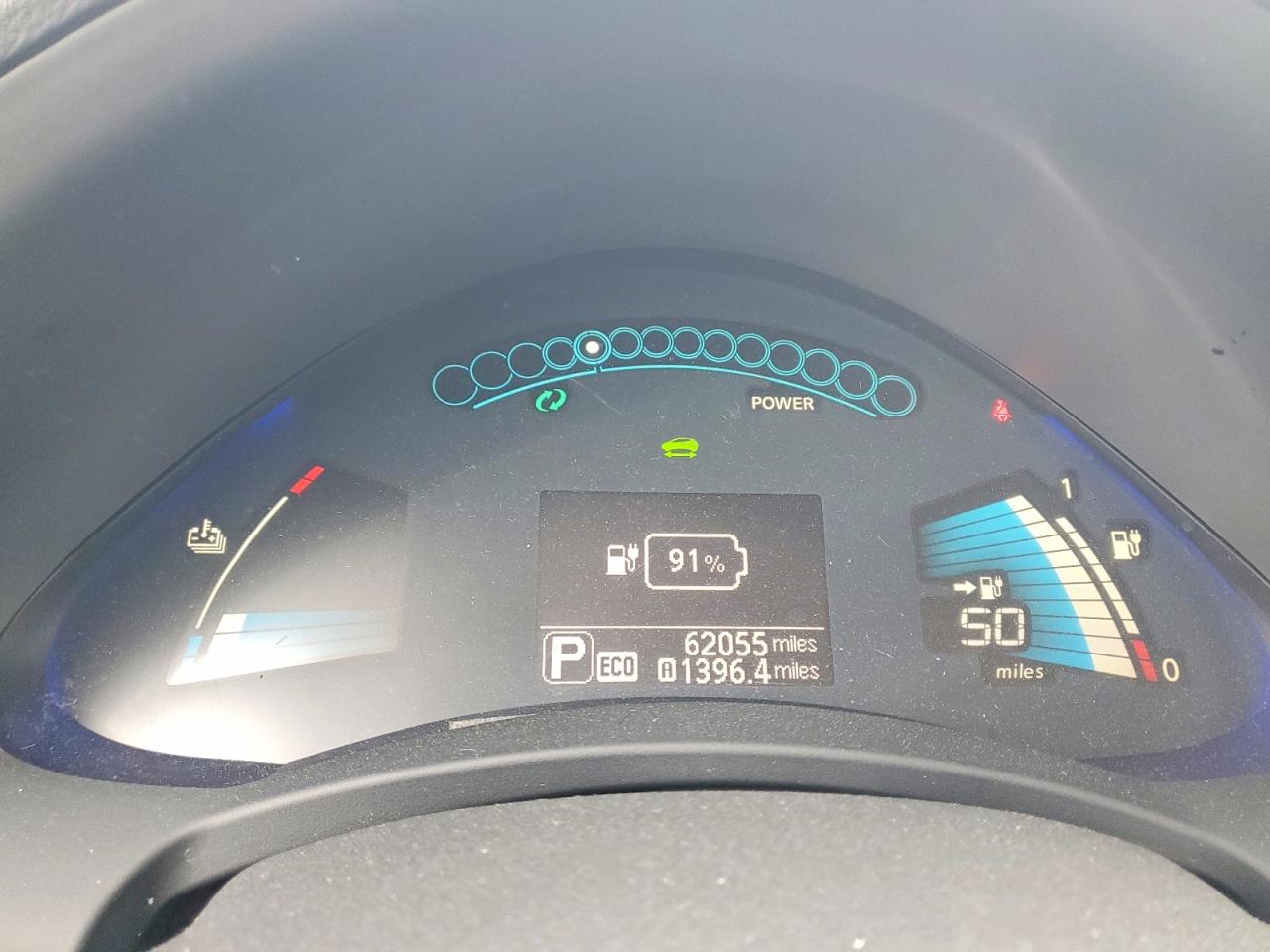 2014 NISSAN LEAF S photo 17