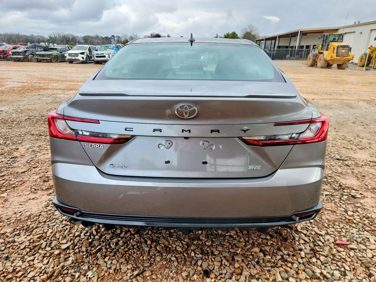 2025 TOYOTA CAMRY SE photo 11