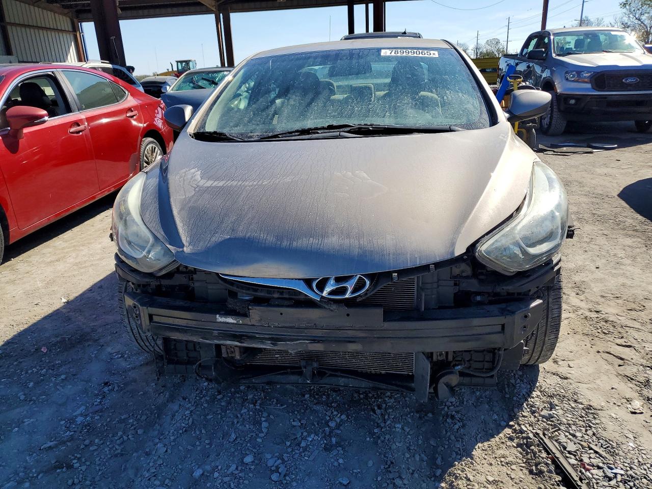 2016 HYUNDAI ELANTRA SE photo 5