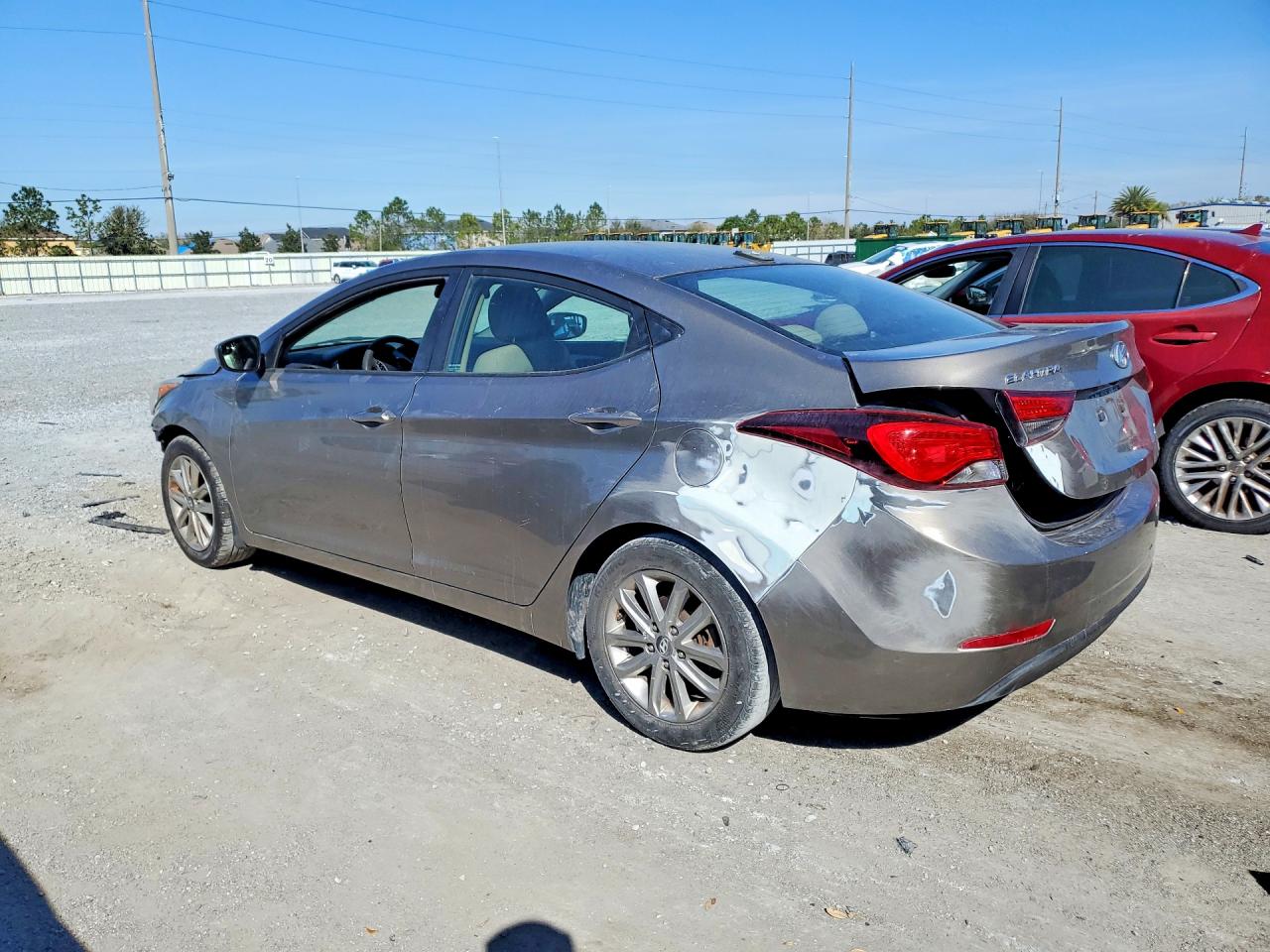 2016 HYUNDAI ELANTRA SE photo 2