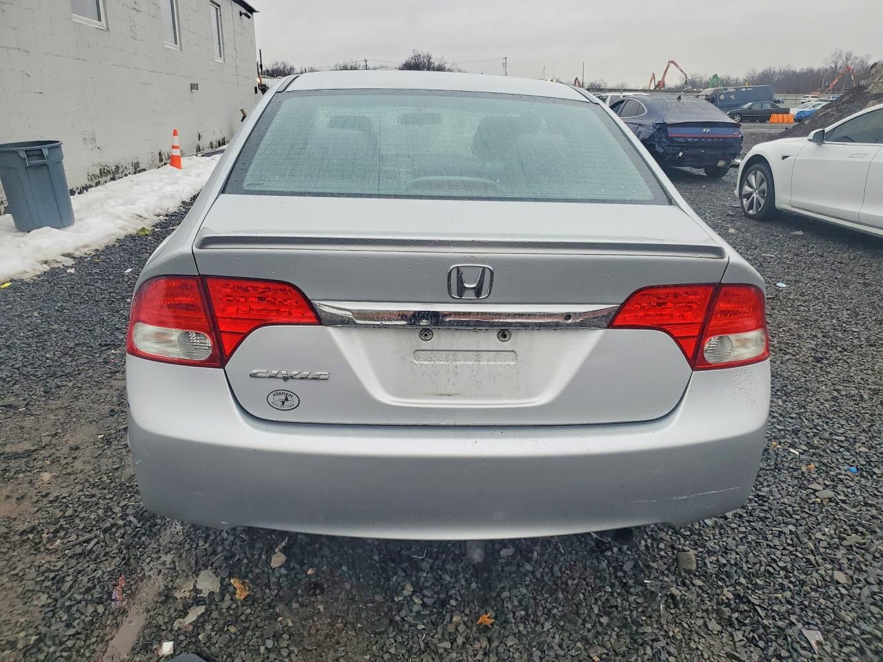 2011 HONDA CIVIC LX-S photo 6
