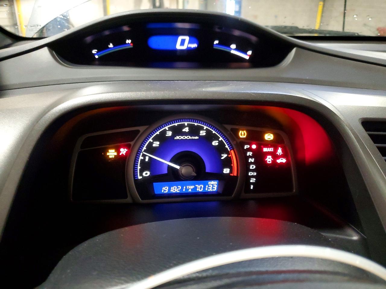2010 HONDA CIVIC LX photo 9