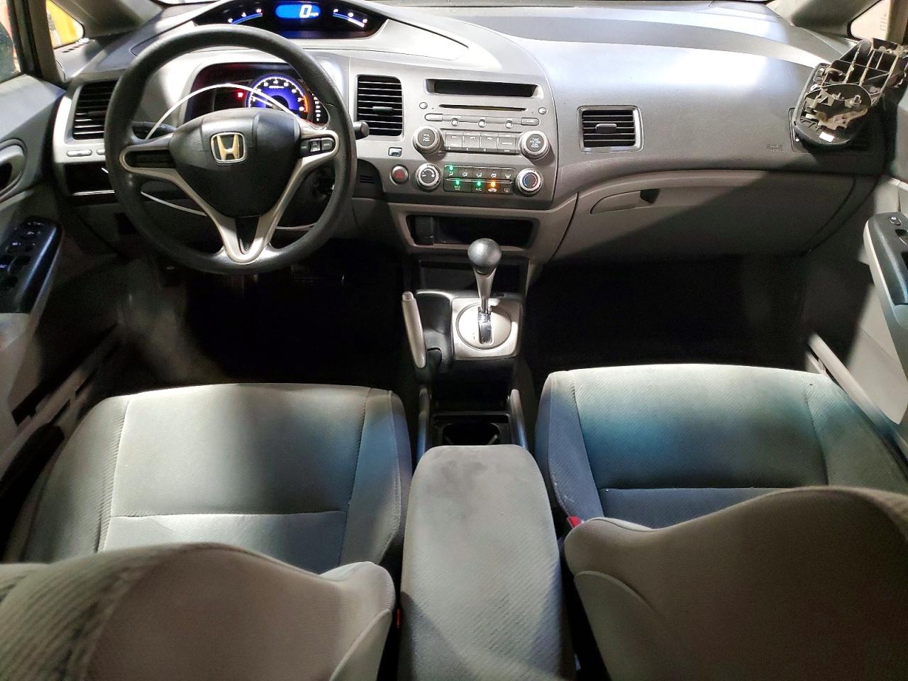 2010 HONDA CIVIC LX photo 8