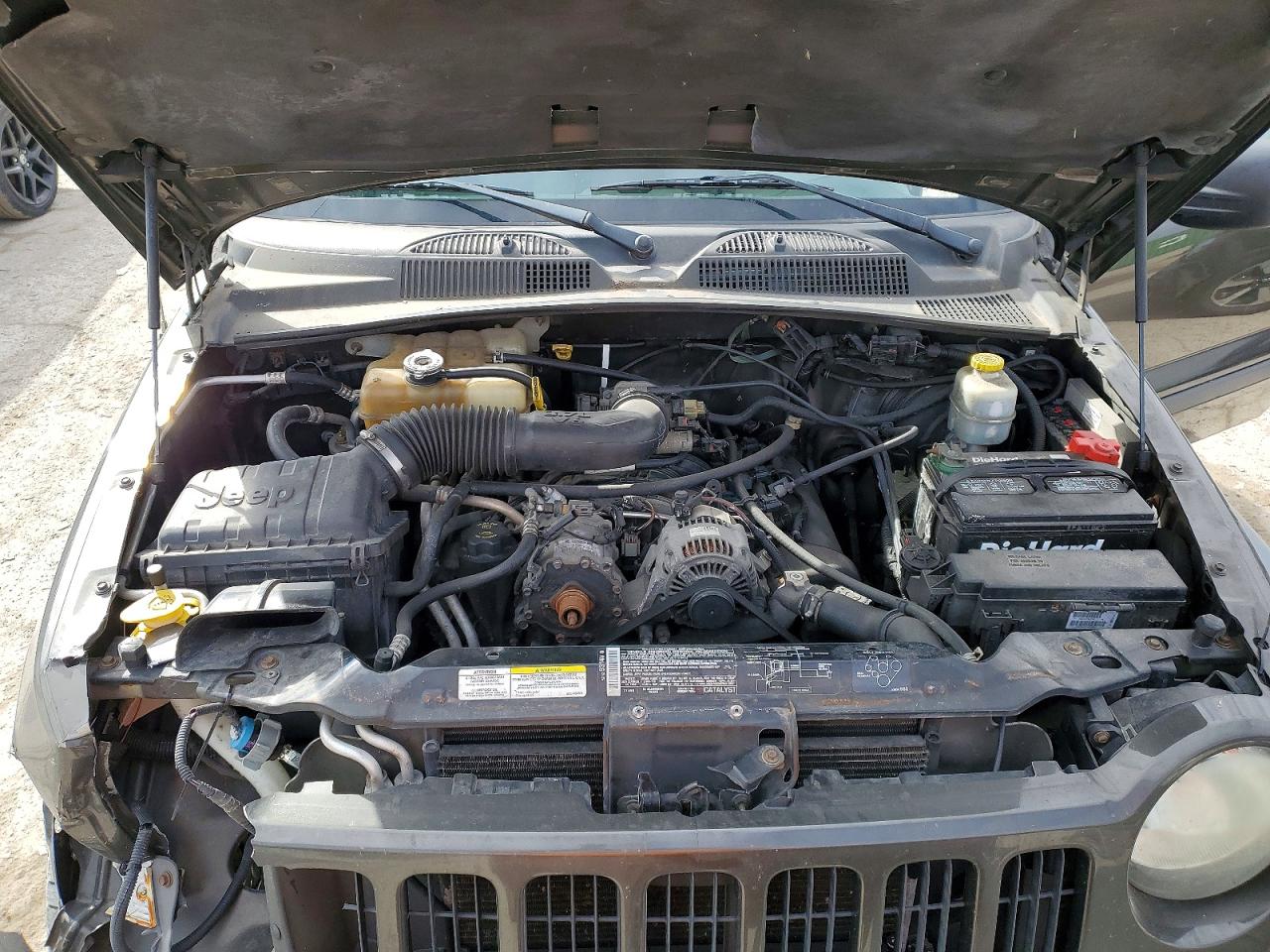 2005 JEEP LIBERTY SPORT photo 11