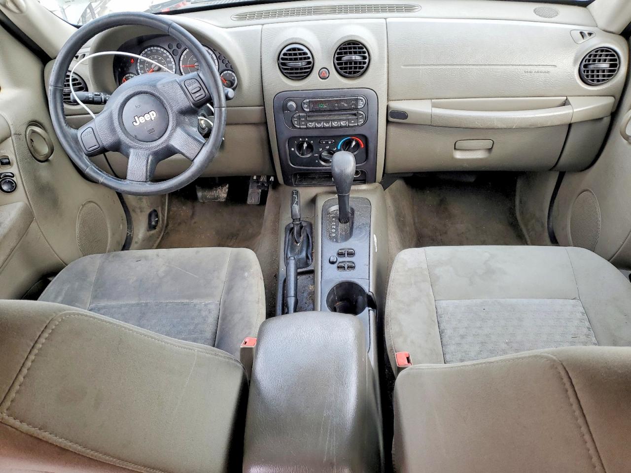 2005 JEEP LIBERTY SPORT photo 8