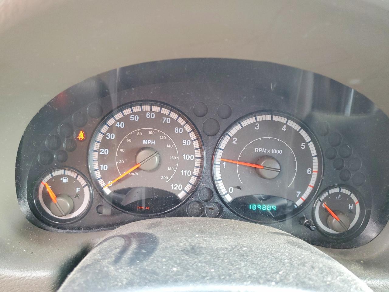 2005 JEEP LIBERTY SPORT photo 9