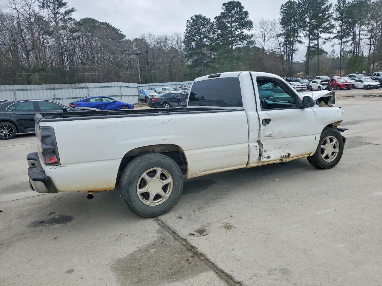 2006 CHEV SILVERADO C1500 photo 3