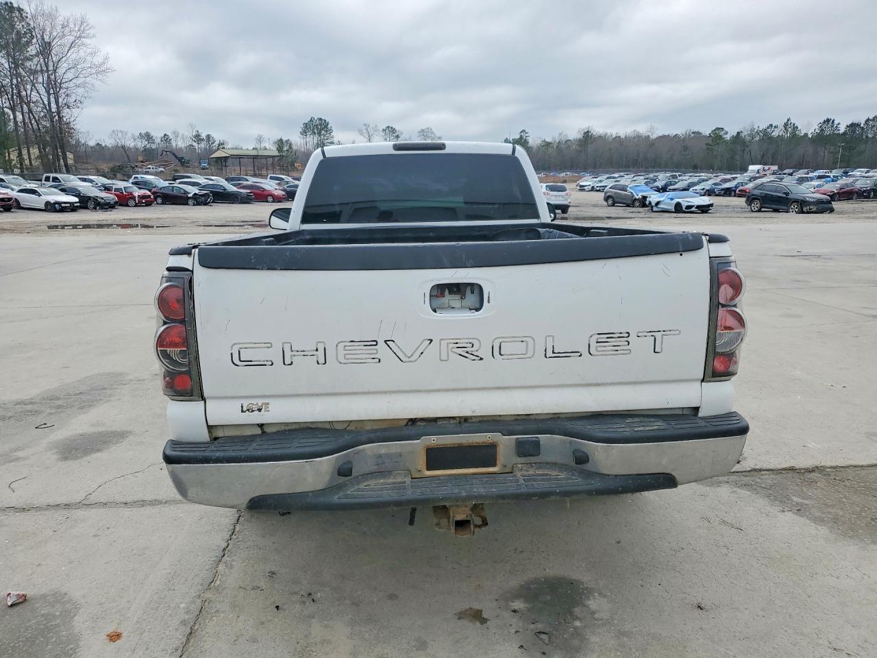 2006 CHEV SILVERADO C1500 photo 6
